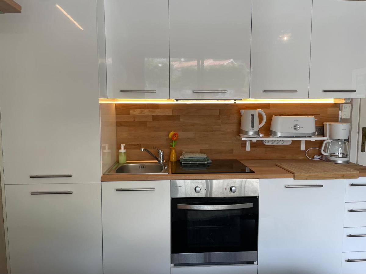 מנטון La Room: Seaside Apartment + Terrace + Parking מראה חיצוני תמונה