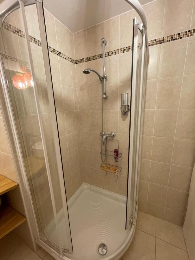 מנטון La Room: Seaside Apartment + Terrace + Parking מראה חיצוני תמונה