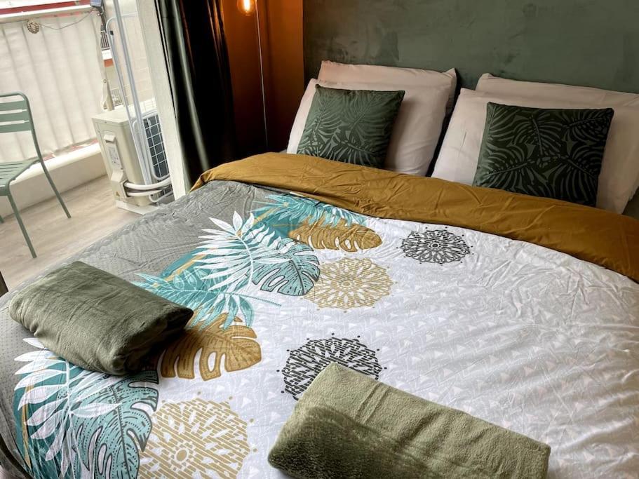 מנטון La Room: Seaside Apartment + Terrace + Parking מראה חיצוני תמונה